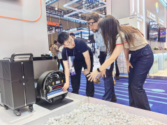 视源股份机械人产物集中表态产物已正在海外市